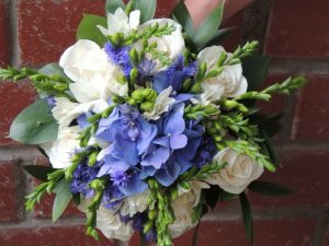 belo_zelenyj_buket_nevesty